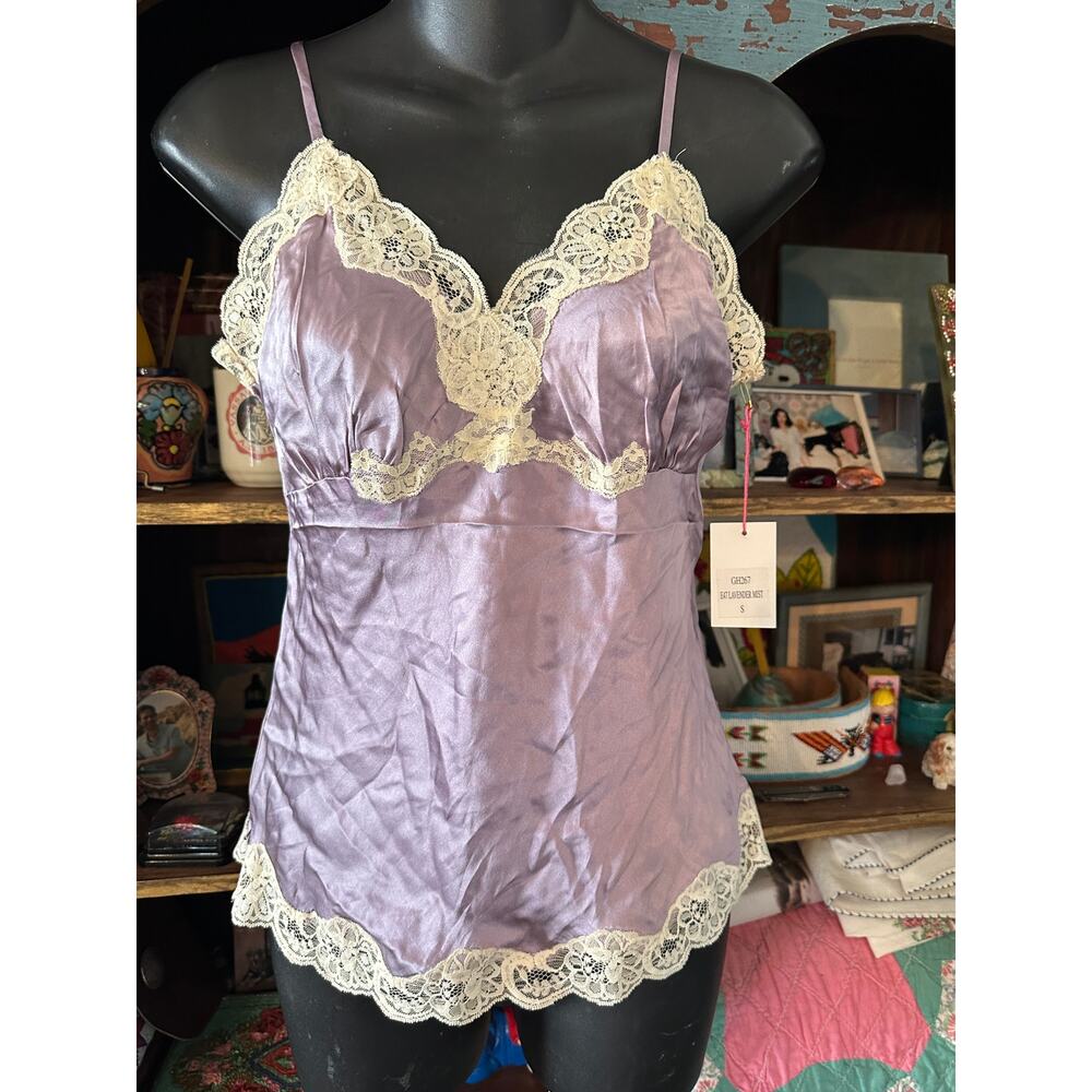 NWT GOLD HAWK 100% SILK & LACE CAMI CAMISOLE LAVENDER MIST S